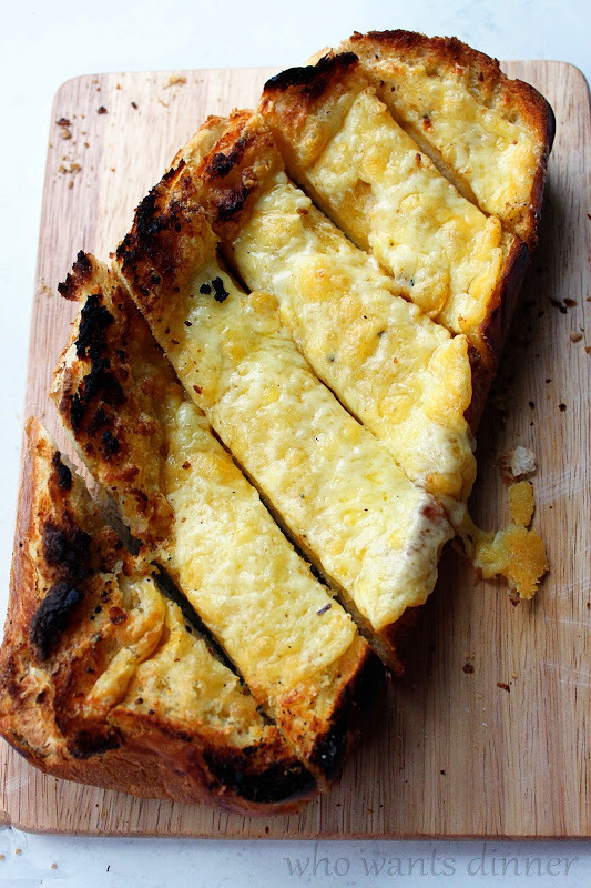 week18 - cheesy garlic bread