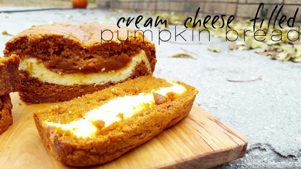 week41-pumpkin bread with cream cheese filling